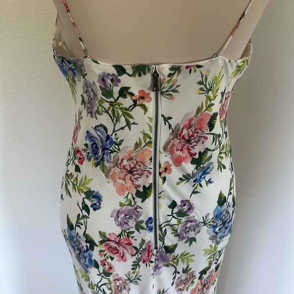 NWT Alice + Olivia Harmony Gardenia Floral Maxi Slip Dress Size 8 - Picture 6 of 9
